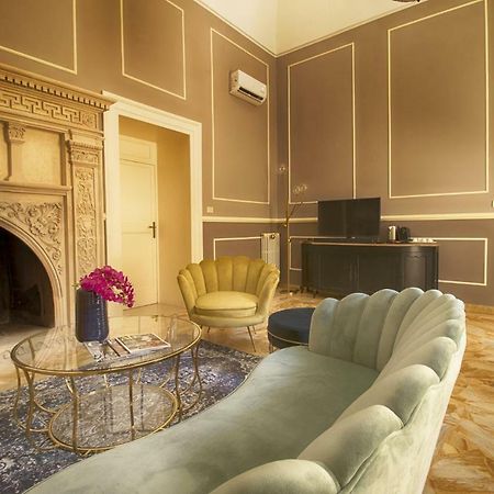 Palazzo Forleo Luxury Apartment - Treb Collection Lecce Exteriör bild