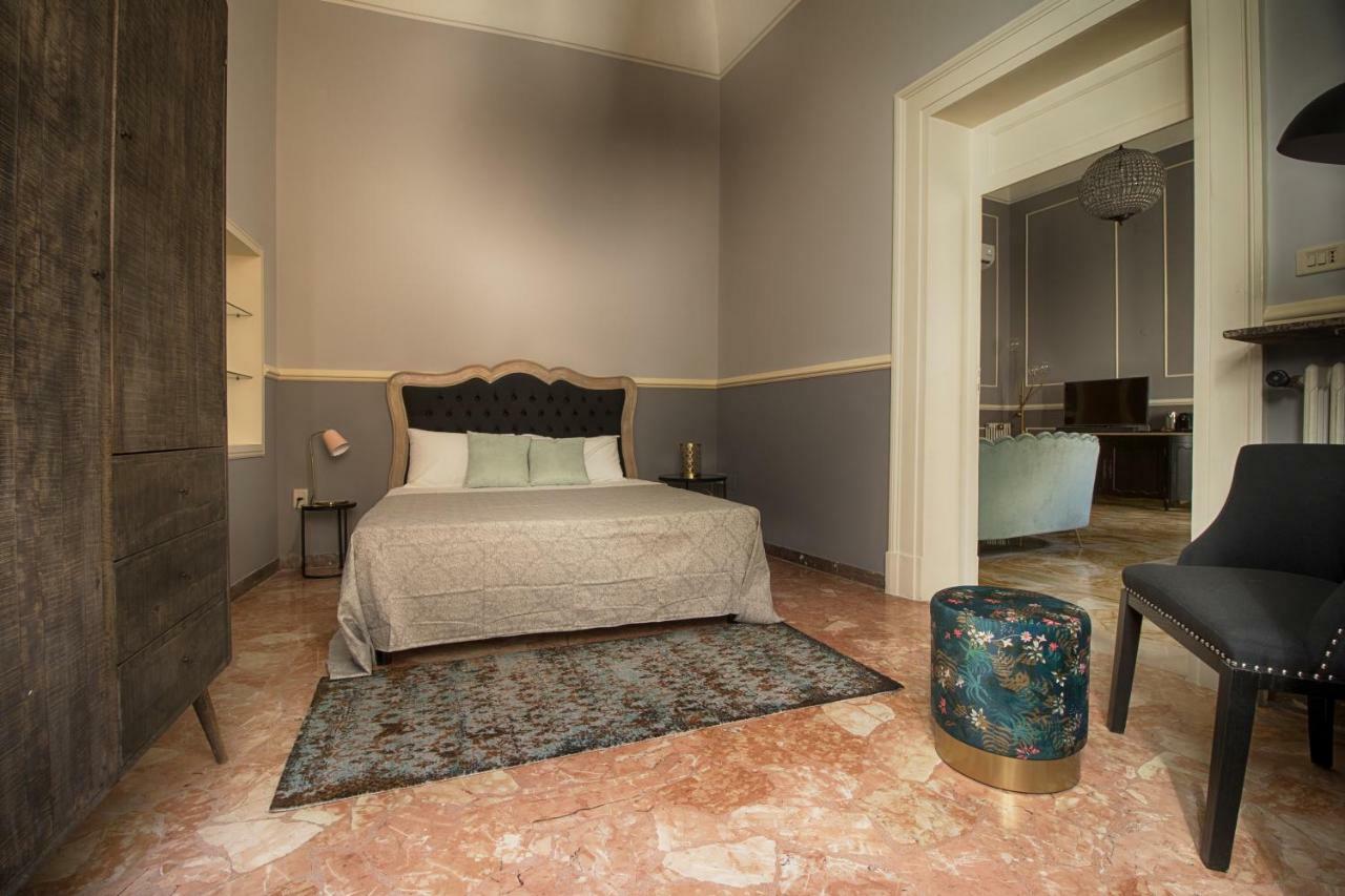Palazzo Forleo Luxury Apartment - Treb Collection Lecce Exteriör bild