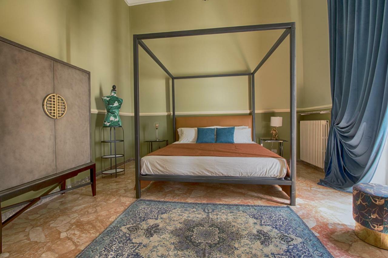 Palazzo Forleo Luxury Apartment - Treb Collection Lecce Exteriör bild