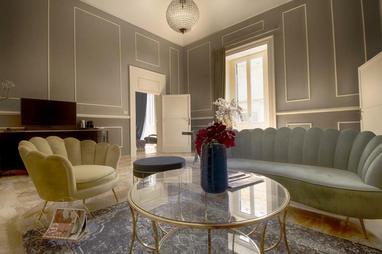 Palazzo Forleo Luxury Apartment - Treb Collection Lecce Exteriör bild