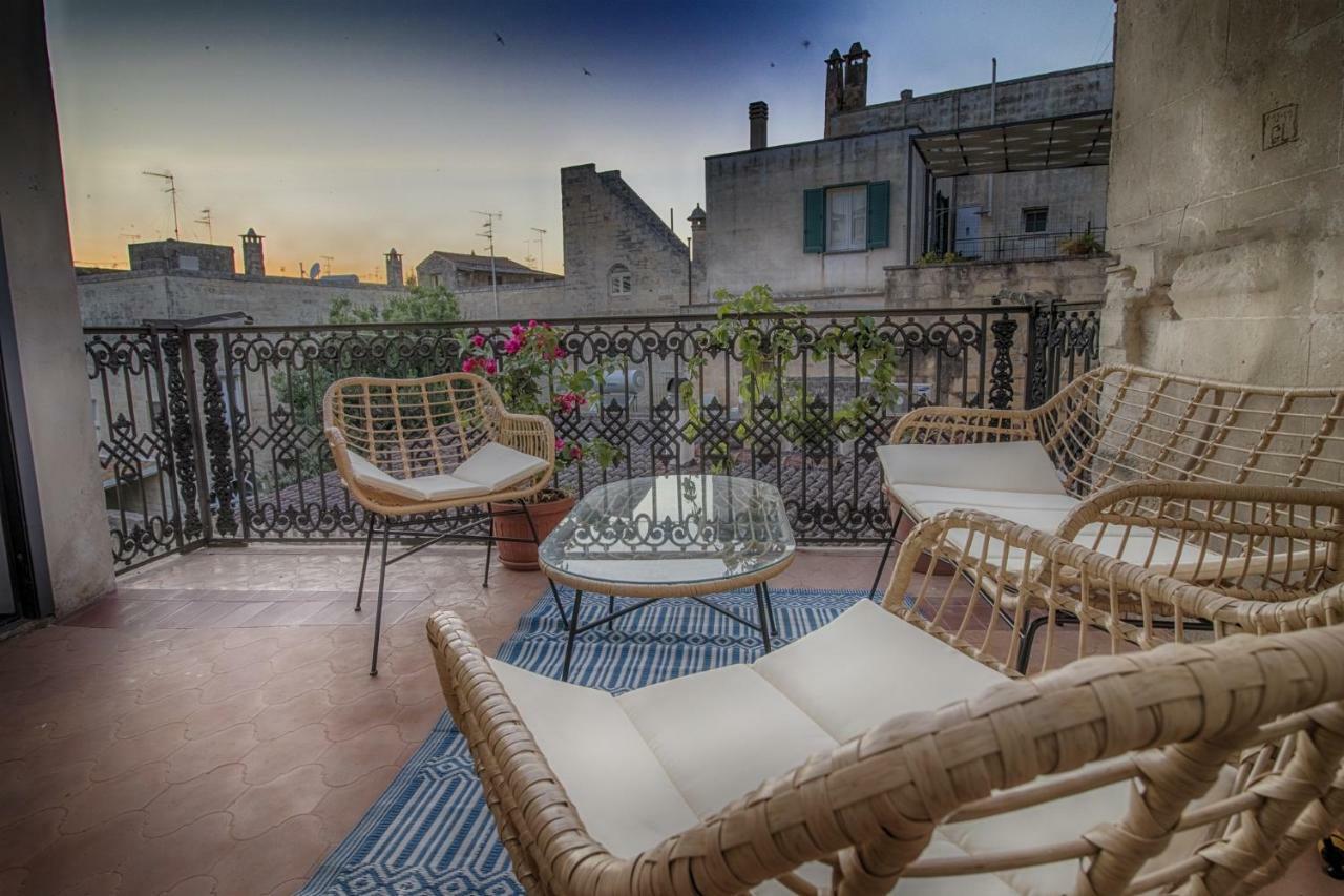 Palazzo Forleo Luxury Apartment - Treb Collection Lecce Exteriör bild