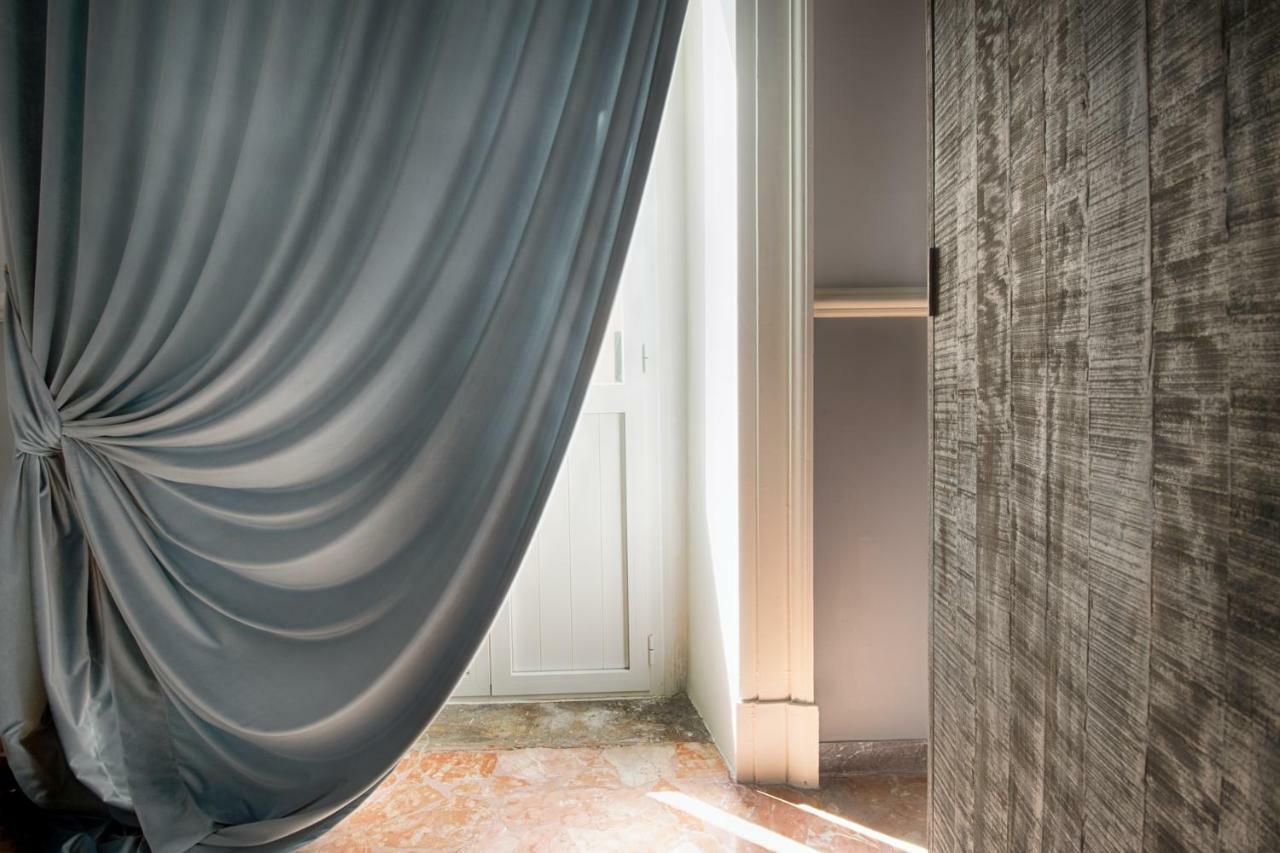 Palazzo Forleo Luxury Apartment - Treb Collection Lecce Exteriör bild