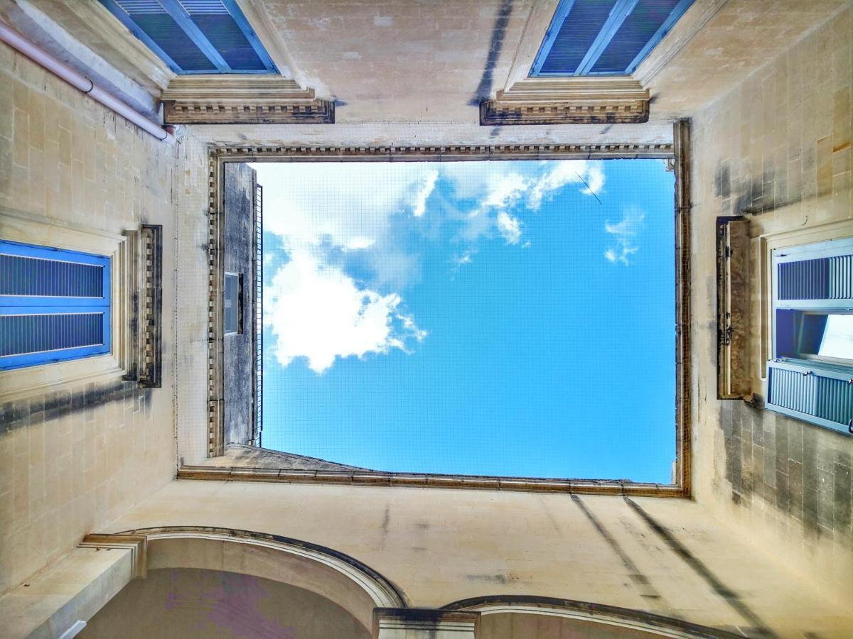 Palazzo Forleo Luxury Apartment - Treb Collection Lecce Exteriör bild